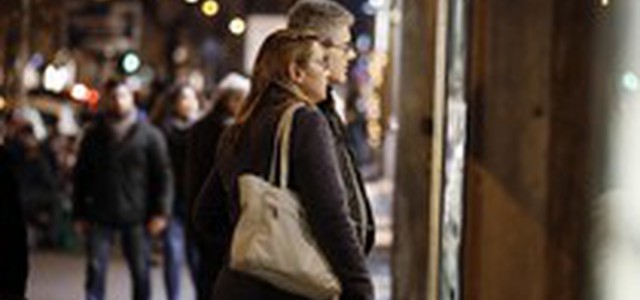 Eurispes, più svaghi e ottimismo ma 1 su 4 erode risparmi per arrivare a fine mese
