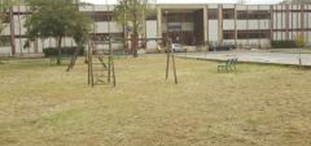 Lavori in corso alla scuola Cuturella, per completarli l'apertura è differita al 18 settembre