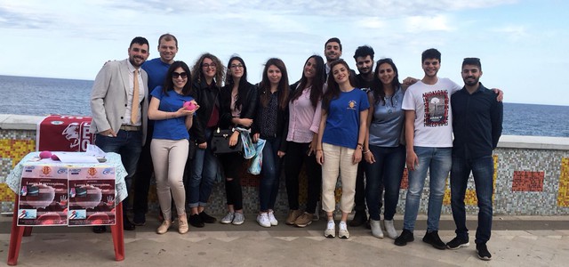 Leo Club Catanzaro Rupe Ventosa sul lungomare per parlare ai giovani di prevenzione oncologica