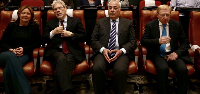 Il Ministro De Vincenti alla Camera di Commercio di Cosenza