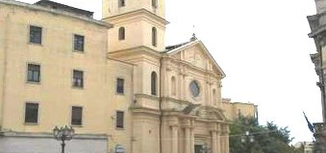 Restauri scarabattoli ed Ecce Homo in chiese Immacolata e Madonna del Carmine