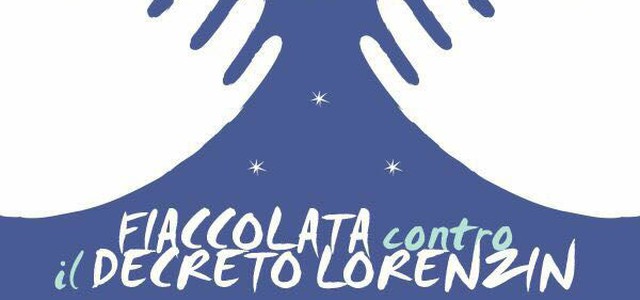 Fiaccolata sul lungomare per chiedere libertà di scelta sulle vaccinazioni
