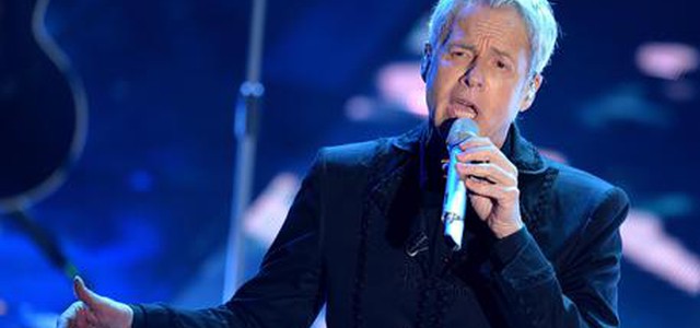 Sanremo, basta eliminazioni e cover