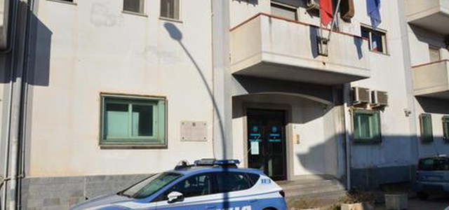 Scommesse senza permessi, sequestro pc