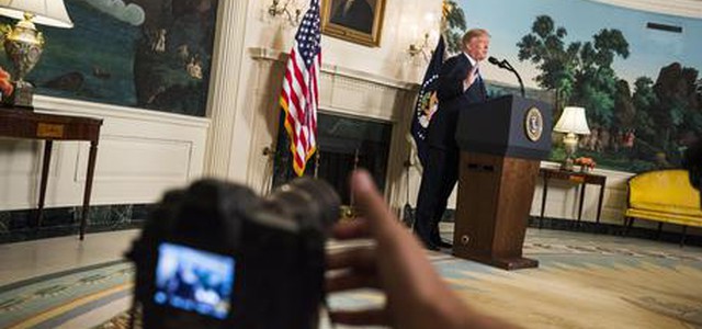 'Molestie', Trump citato in giudizio