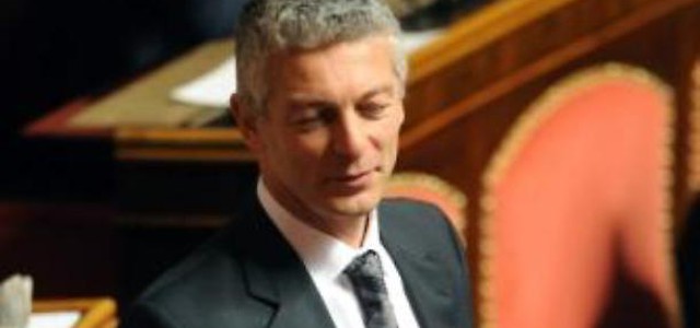 Politiche Calabria, Morra (M5S): "Il meraviglioso mondo di Mario" 