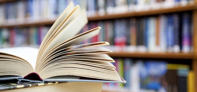 Comune di Catanzaro, prorogata al 10 aprile la scadenza per il ritiro dei buoni libro scolastici