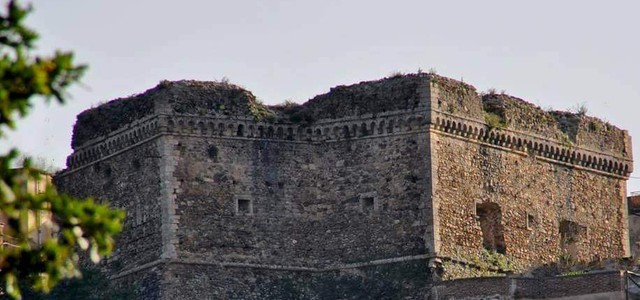 MAIDA Approvato il progetto definitivo per partecipare al Bando Borghi e Centri Storici. L’intervento progettato riguarda l’Ex Convento e il Castello nel Centro storico