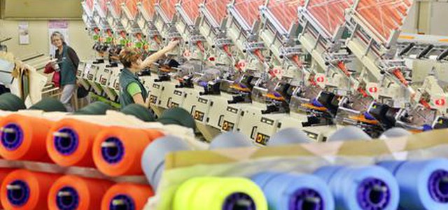 Industria: produzione luglio +4,4% anno