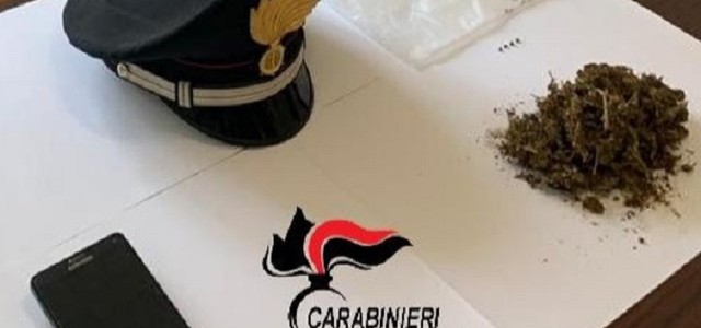 Dal controllo Covid spunta la droga, due 31enni denunciati nel Catanzarese
