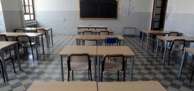 Scuola, se alunno positivo al coronavirus quarantena per tutti