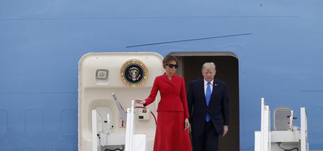 Trump a Parigi con Melania, domani a sfilata 14 luglio