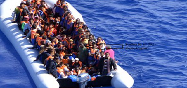 Migranti: esodo infinito, 5.000 salvati, 8.500 su navi