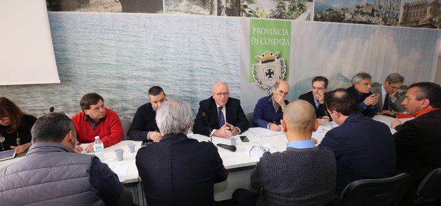 Regione incontra sindacati e Unindustria