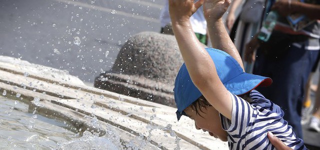 Siccità: A Roma rischio acqua razionata. Vaticano chiude le fontane