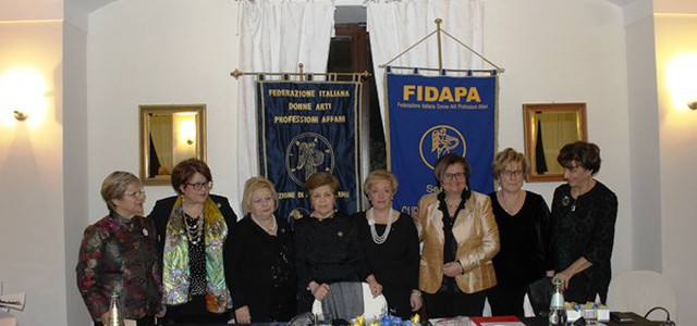 Fidapa, Galati: "La cerimonia delle candele simboleggia l’unione di tutte le donne"