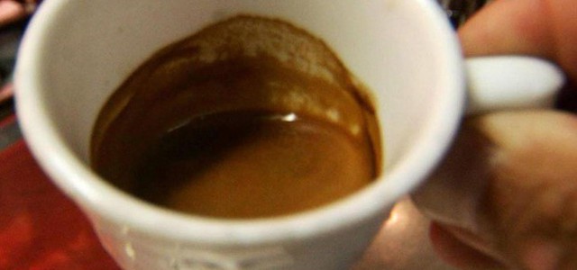 Il caffè come le sigarette, In Usa proposta un'etichetta per rischio cancro