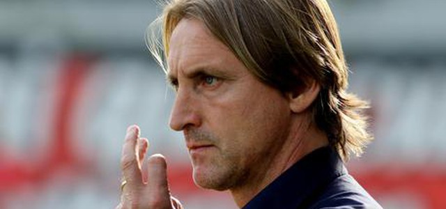 Crotone: Nicola saluta, via senza parlare