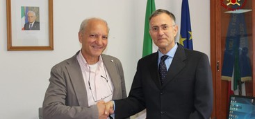 Catanzaro, cambio al vertice del Comando Vigili del Fuoco: arriva il comandante Falbo (FOTO)