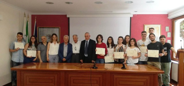 Energie rinnovabili: borse di studio ai ragazzi del liceo scientifico “Siciliani” 