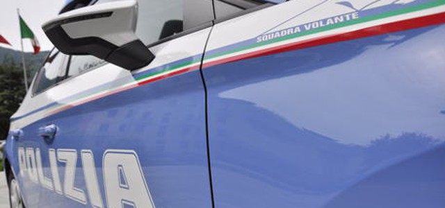 Poliziotto "medico" salva bimba di 3 anni a Cosenza