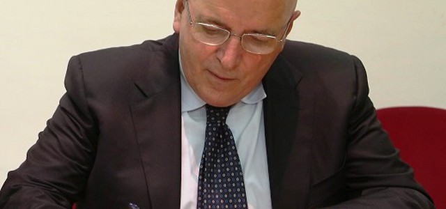Nuovo Ospedale di Cosenza: nuova lettera di Oliverio a Occhiuto