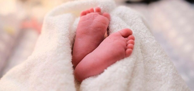 Nascite in calo in Italia: la fecondità ai minimi storici