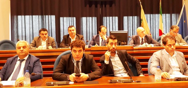 Restituire centralità alle Province: la legge Delrio va riformata, posizione unanime del Consiglio