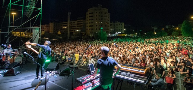 RENDE - La grande musica apre al Centro Metropolis la stagione dei live in Calabria.