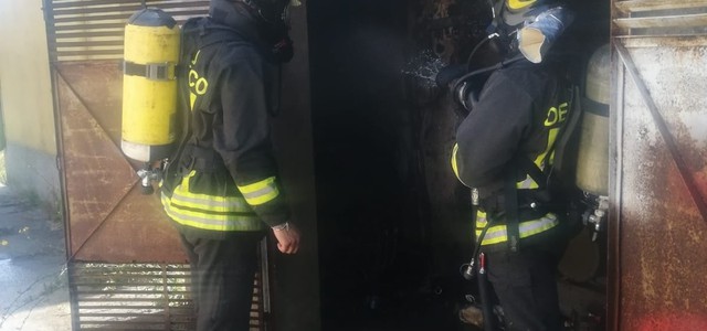 Cabina elettrica  in fiamme, intervento VVF