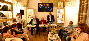 VIAGGIO CONTRO PREGIUDIZI. PARTE CAFFÈ LETTERARIO  