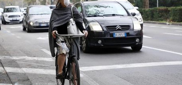 Mihajlovic, smog? Allenati con la maschera