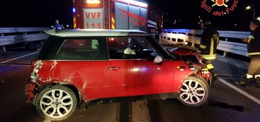 Incidente stradale a Lido, tre feriti