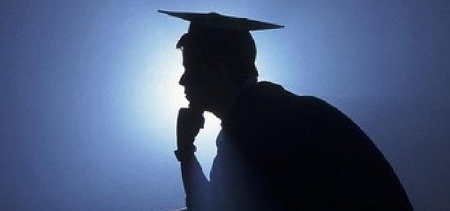 Laurea inutile per trovare lavoro, Calabria peggiore regione d'Europa