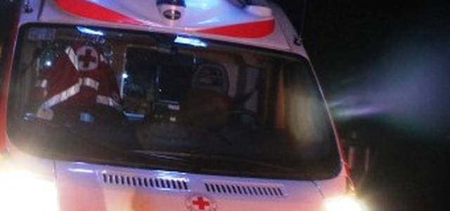 Investita da un'auto a Gizzeria: muore insegnante 58enne