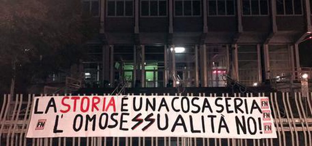 Corso omosessualità,Forza Nuova protesta