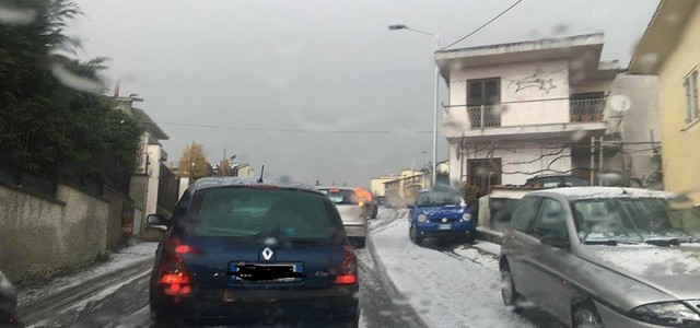 Maltempo, acqua e grandine a Catanzaro