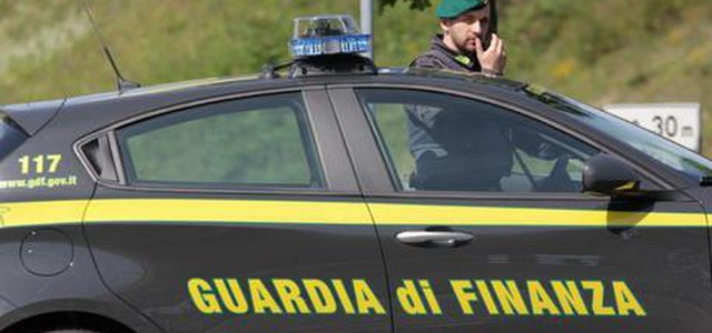 Favorì latitanza boss, GdF gli sequestra casa famiglia
