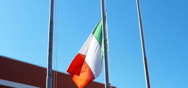 Lutto nazionale in Italia: cosa significa e cosa si ferma durante il cordoglio ufficiale