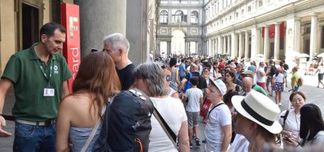 Salta l'impianto di condizionamento, chiusi gli Uffizi