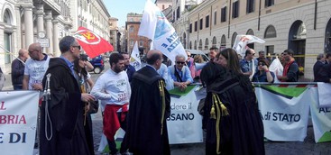 GAV EX TRIBUNALE DI ROSSANO - MANIFESTAZIONE A ROMA  OBIETTIVI RAGGIUNTI