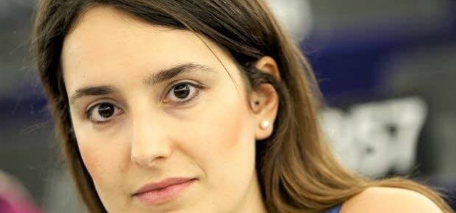 Il Movimento 5 Stelle sveglia la Commissione sulle truffe ai danni dell'Unione