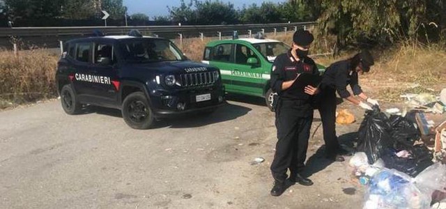 Scoperte tre discariche abusive, avviata bonifica del suolo