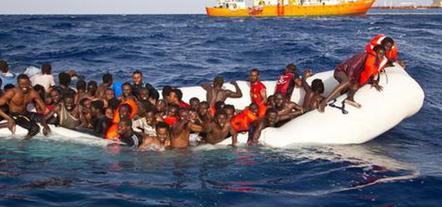 Migranti, l'Austria chiede di bloccare i trasferimenti da Lampedusa'