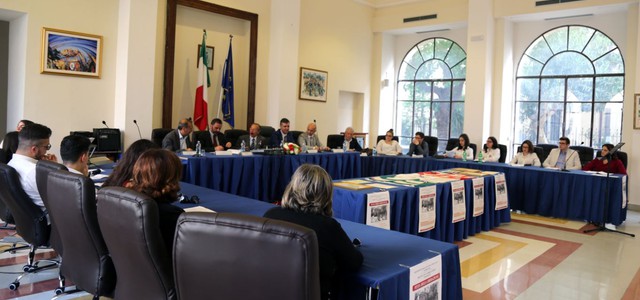 Gli studenti castrovillaresi celebrano il 25 Aprile