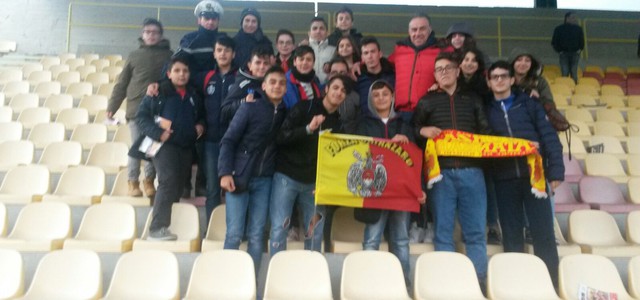 Tutti allo stadio a tifare giallorosso grazie al Comune di Amato