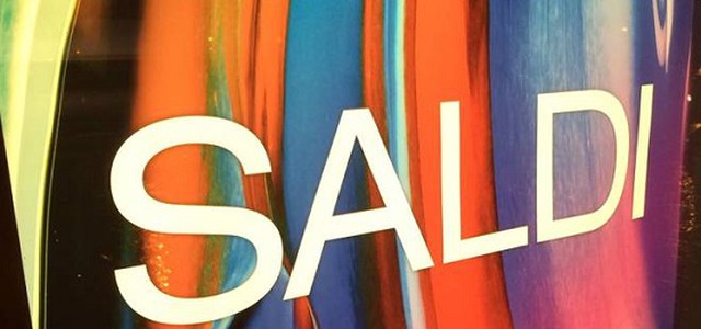Codacons: saldi liberi tutto l'anno