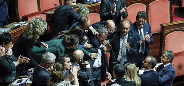 Legge elettorale: Via libera al Rosatellum 2.0 con 214 sì
