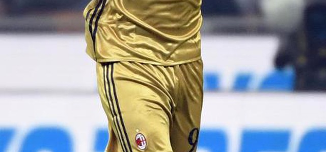 Donnarumma firma con il Milan, rossonero fino al 2021