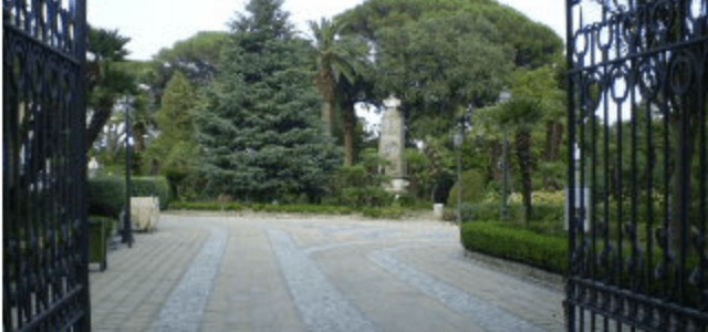 ASSEMBRAMENTI IN VILLA MARGHERITA - IL SINDACO DISPONE CHIUSURA DALLE ORE 17 ALLE 24